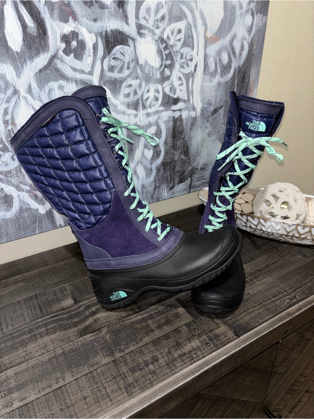 The North Face Thermoball Utility Boots WOMENS SZ 10.5 - Picture 2 of 15